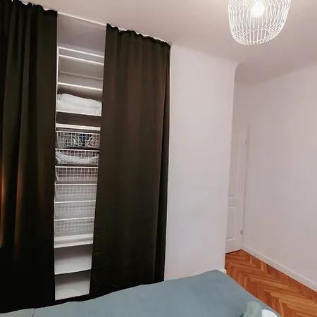 アパート Modern, Cozy Apartment, Next To The Old Town!