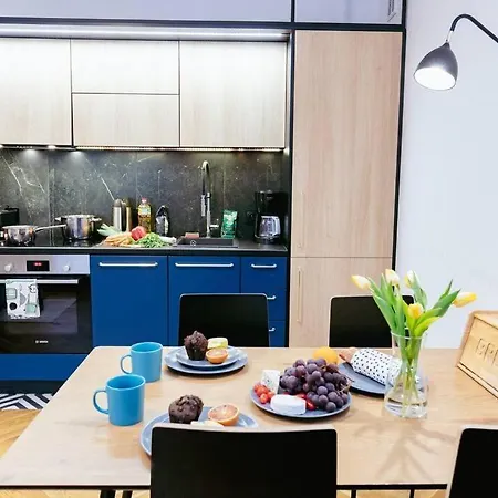 Modern, Cozy Apartment, Next To The Old Town! アパート